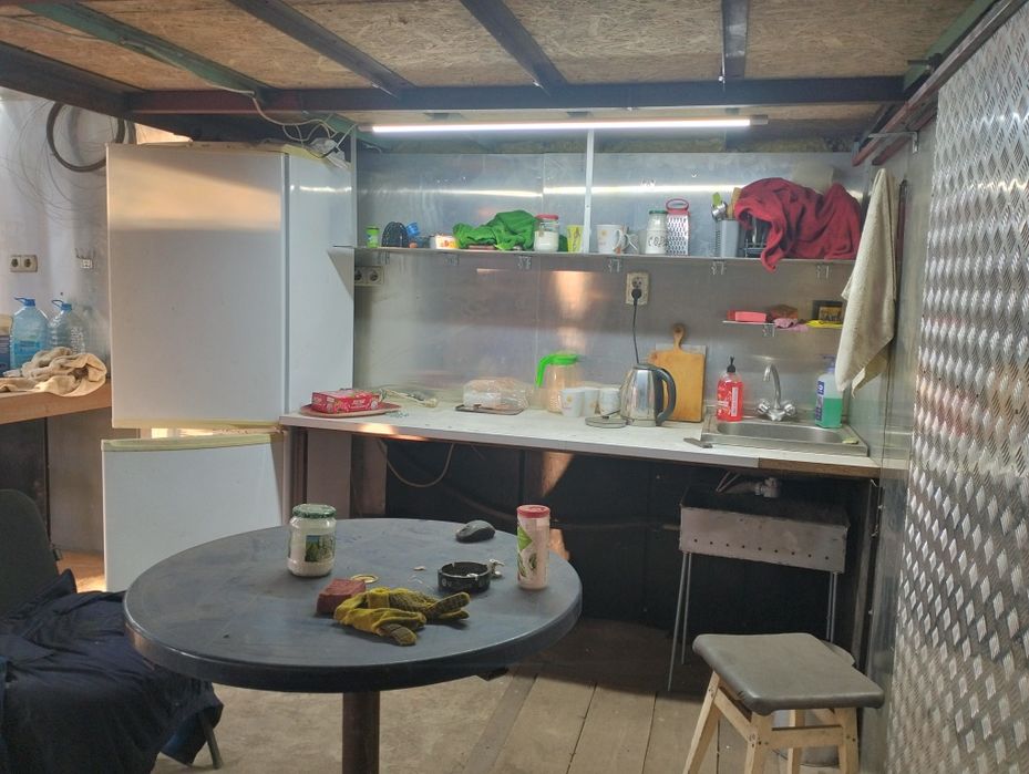 Сдам Бокс.  80м2