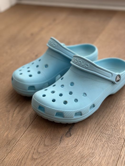 Crocs jasno niebieskie chodaki