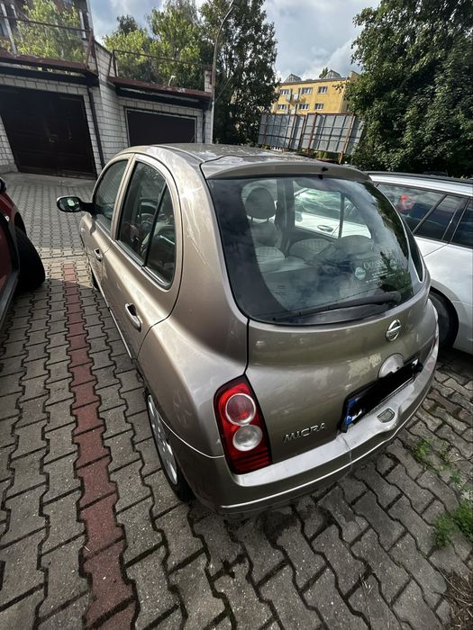 Nissan micra k12 2005