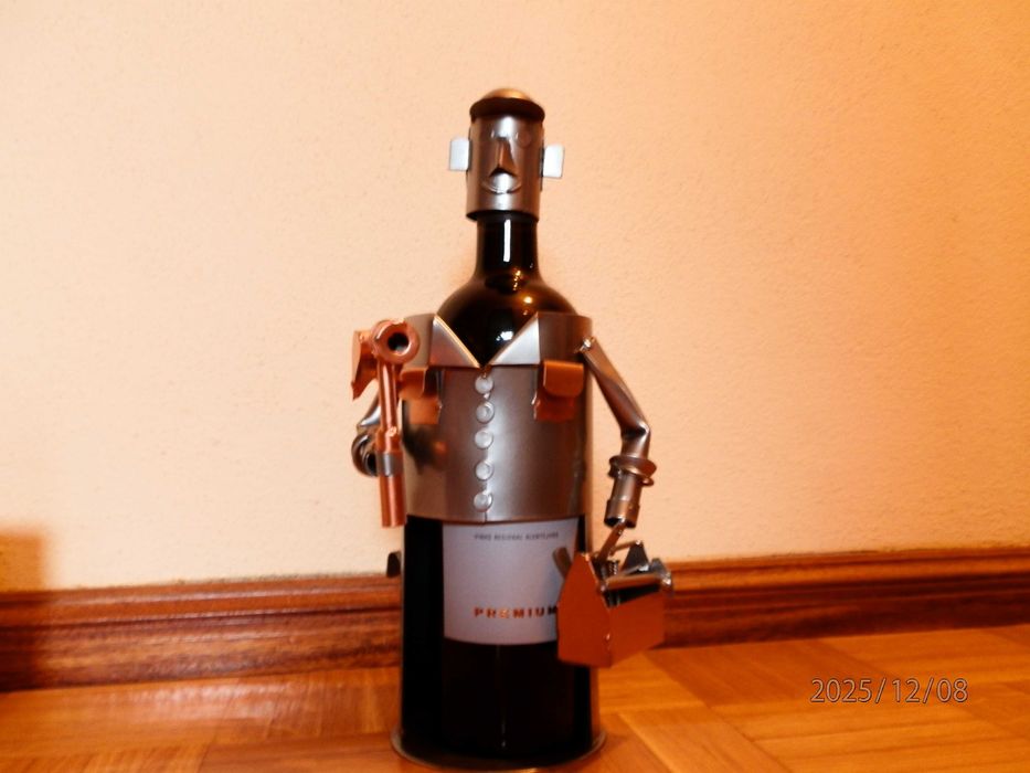 Suporte para Garrafa -   Metal  - Artesanal - novo