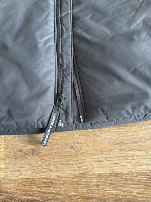 Under Armour куртка пуховик нова