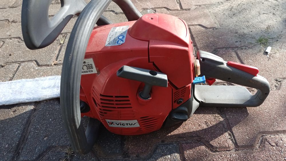 Piła spalinowa nowa z prowadnicą