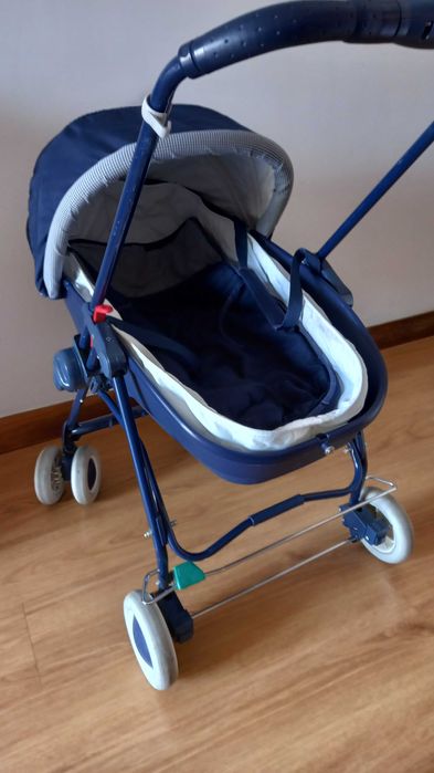 Alcofa para bebé com carrinho - BebeConfort