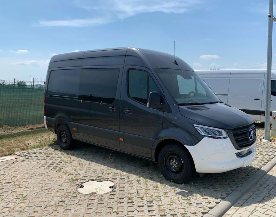 Auto mercedes Sprinter nowy