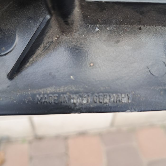 Дзеркало праве  ФОЛЬКСВАГЕН PASSAT B4.