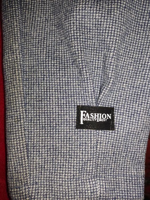 Продам девичьий костюм Гуччи