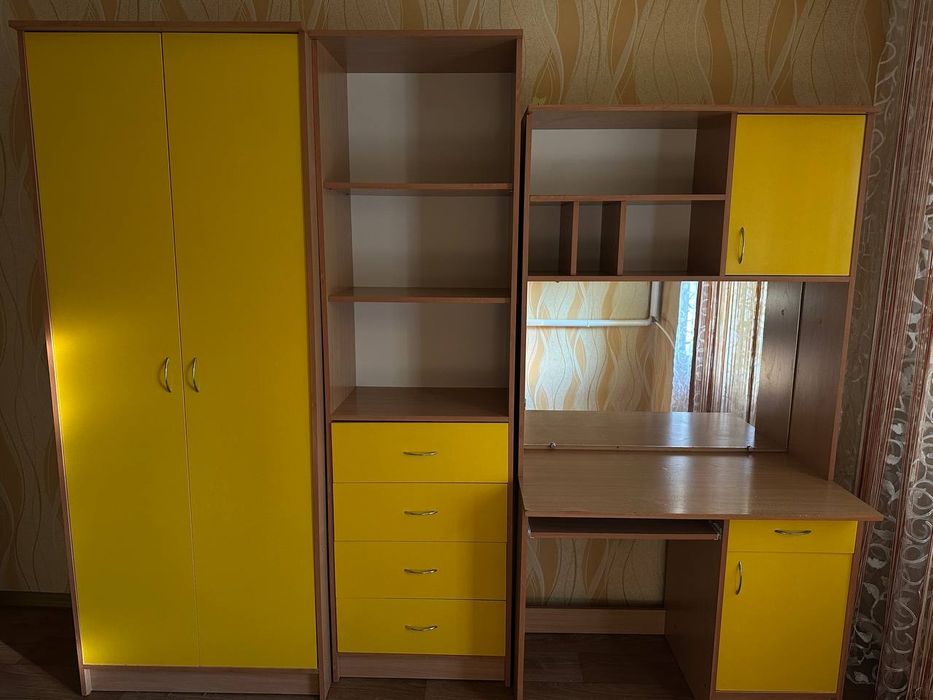 Шкаф стінка для дитячої кімнати