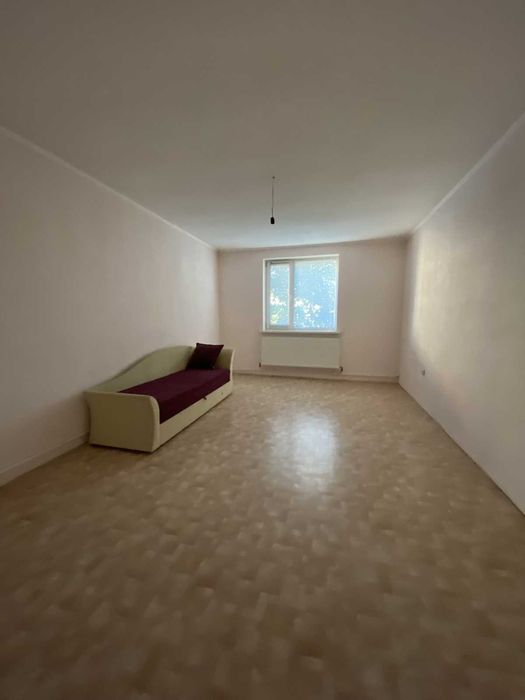 Продаєься 2- поверховий  будинок. Лариса