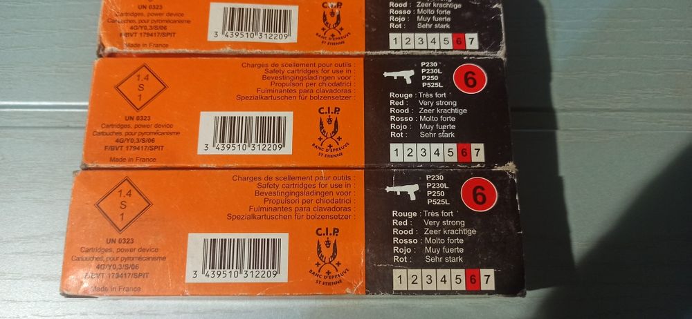 Патрон монтажный индустриальный SPIT красный 6