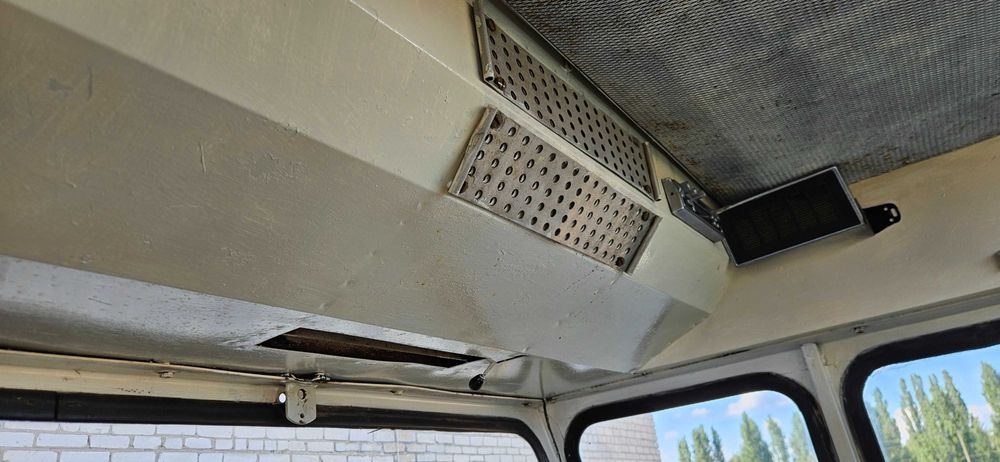 Комбайн зернозбиральний John Deere 1042 2.6m