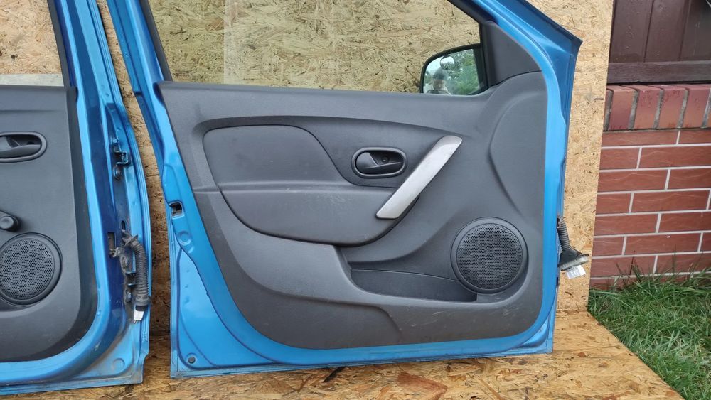 drzwi lewe przednie i lewe tylne dacia sandero ii stepway kod: terpl k