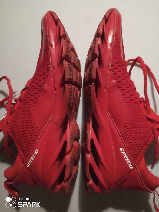 adi wear adidas кроссовки 44,46-47