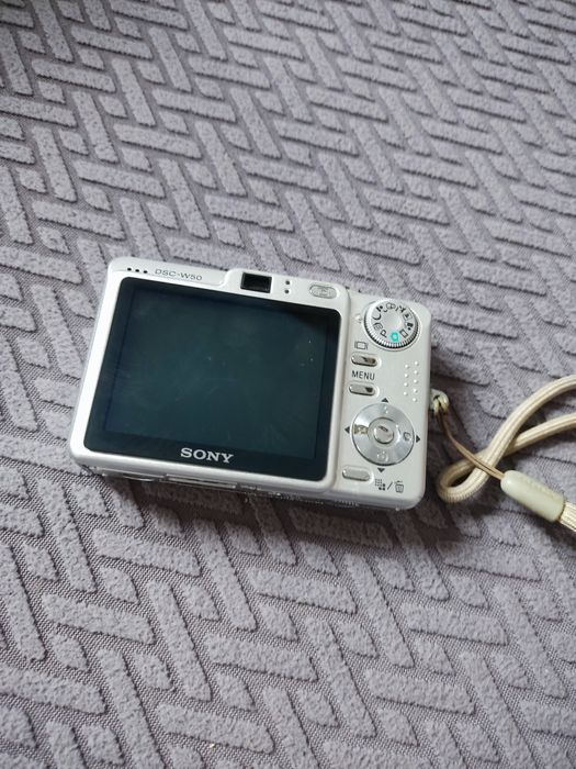 Máquina fotográfica Sony DSC-W50