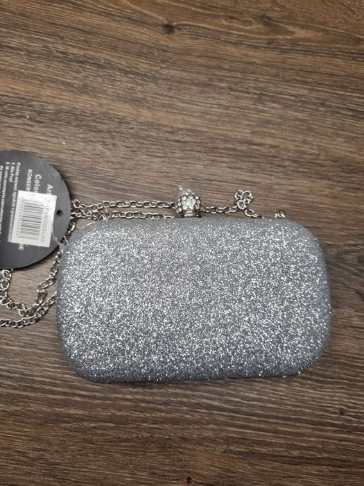 Torebka wizytowa puzderko