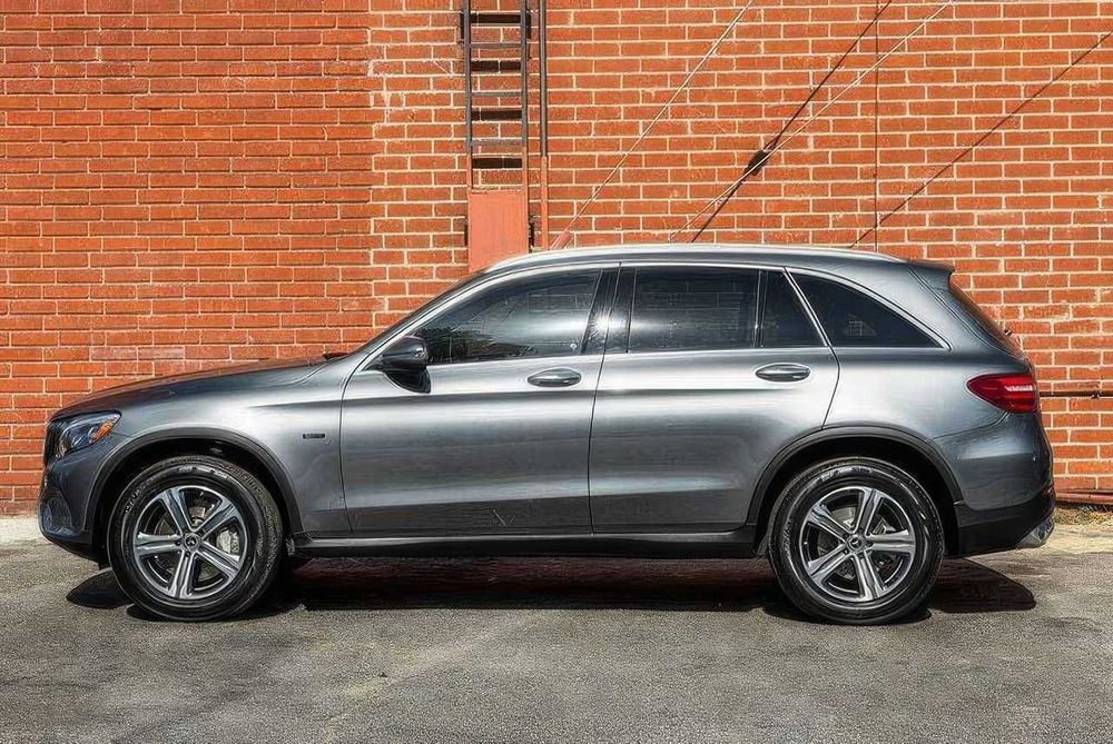 Mercedes-Benz GLC 350e 4MATIC      2019