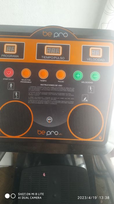 Vendo máquina de vibração fitness