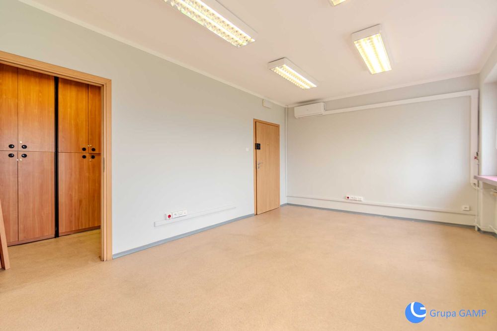 8 pomieszczeń, 120m2 Lokal Biurowy *Isep-Czyżyny* parking