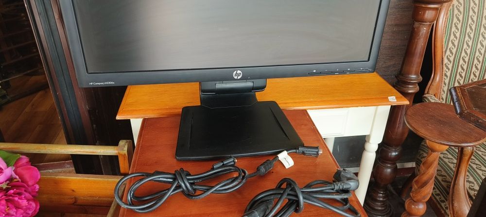 Monitor HP LA2306x LED