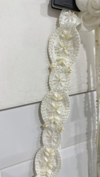 Vestido de noiva novo com cinto