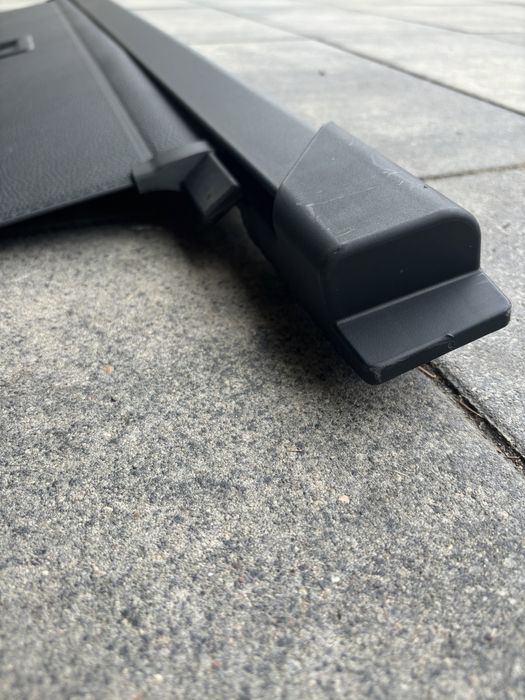 Roleta bagażnika Volkswagen Touareg III stan BDB