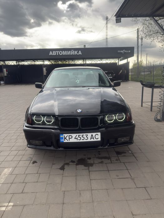 BMW 3 Series 1992