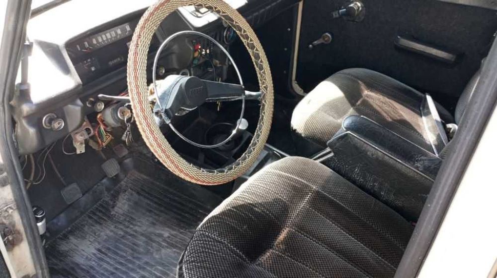 Продам автомобиль москвич АЗЛК-412 коробка передач Фиат