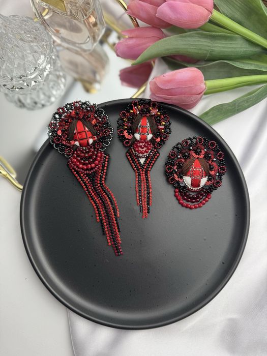 Брошка мотанка, лялька мотанка