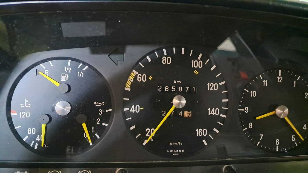 Mercedes-Benz, 240-D,  ano 1982