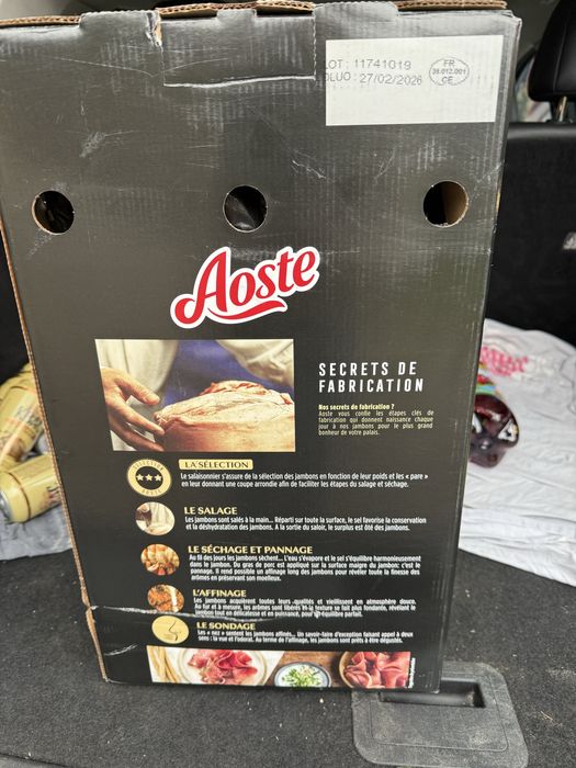 Продам хамон 5,5 кг дешево!