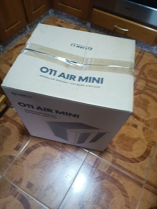 Caixa PC Lian LI o11 mini AIR