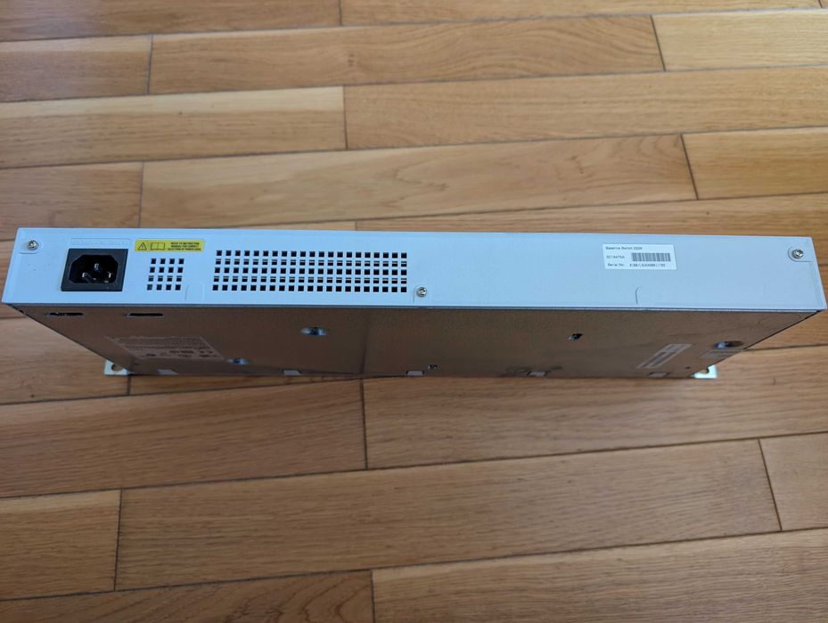 Rack Switch 3COM Baseline Switch 2226