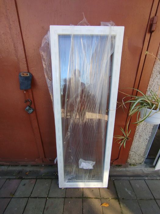 Вікно пластикове глухе