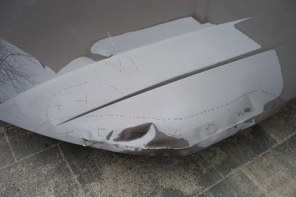 Audi A4 B9 maska pokrywa silnika Opis