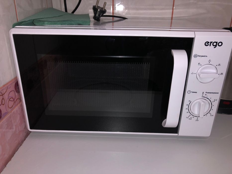 Мікрохвильовка Ergo