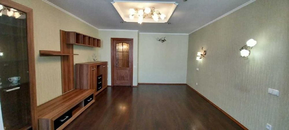 Продам квартиру на ул. Высоцкого — с ремонтом, мебелью и техникой.