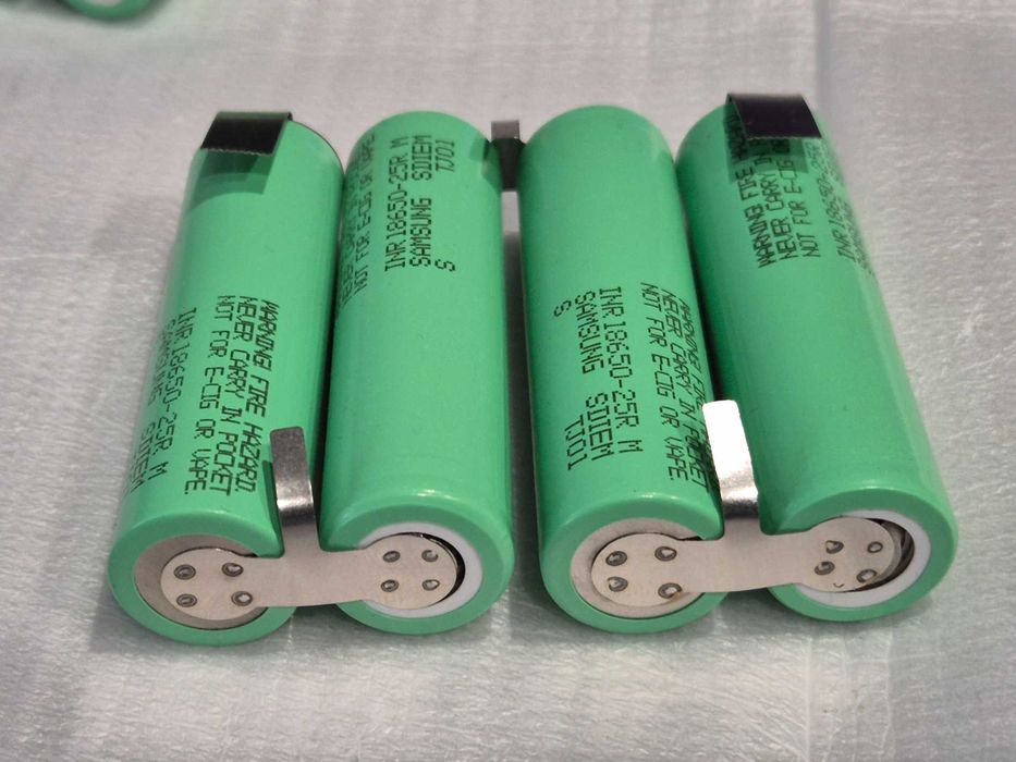 Akumulator Pakiet 4S1P 14,4 V 2,5 Ah LI-ION 18650 ogniwa Samsung R25
