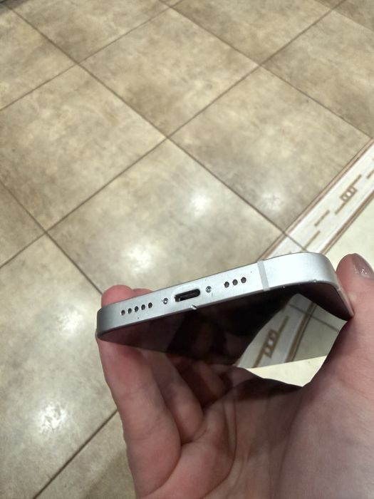 iPhone 13 128GB