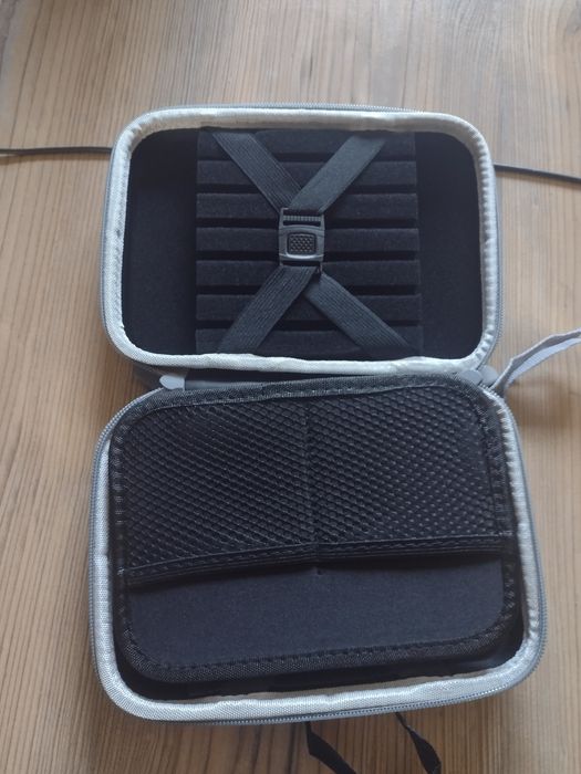 Etui - case na lotki do darta