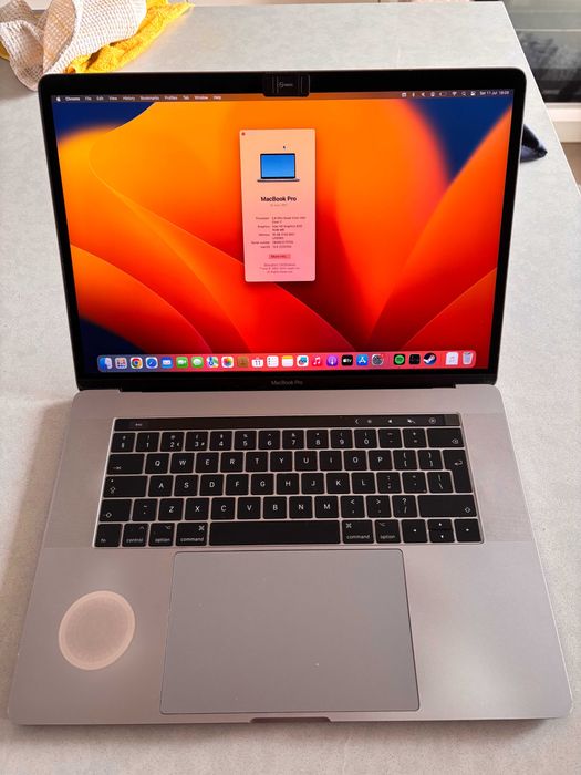 MacBook Pro 15" Retina (2017) - i7 2.9GHz - 16GB RAM - 500GB SSD
