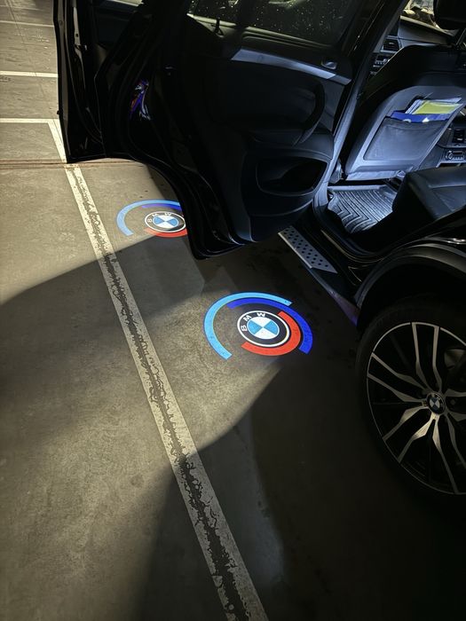 BMW проектори з логотипом ексклюзив невигораючі