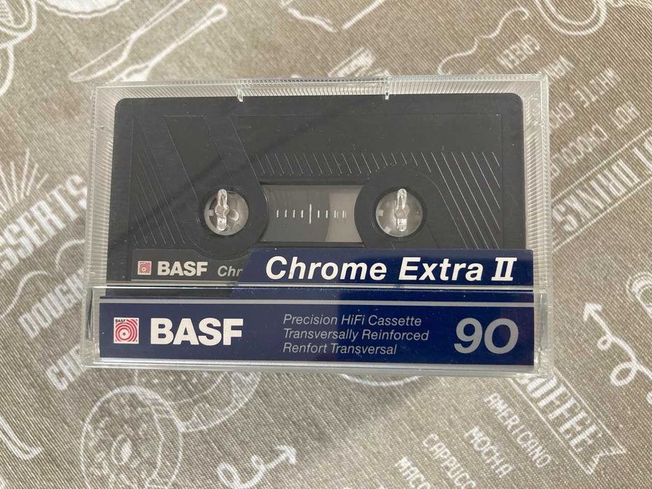 Sprzedam kasety BASF Chrome II 90 - 5 sztuk.