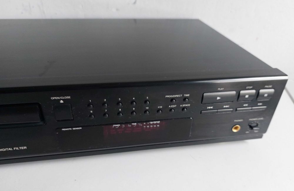 odtwarzacz CD DENON DCD-625