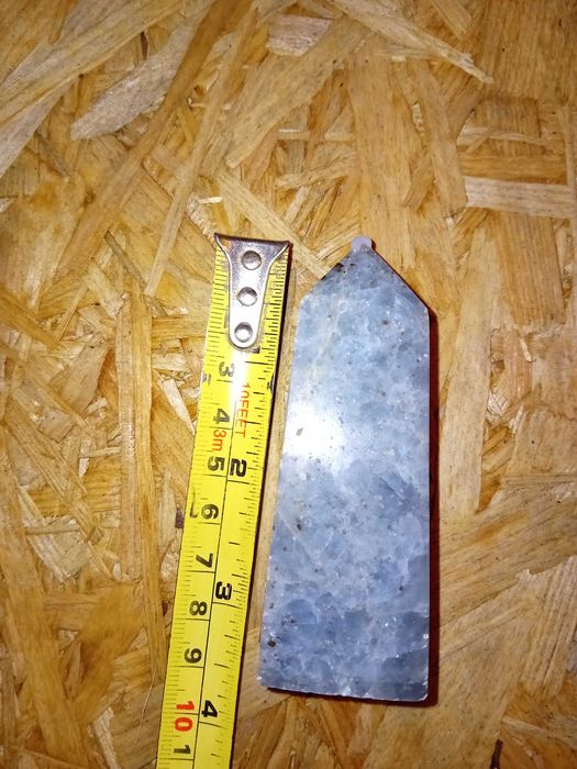 Do sprzedania obelisk wysokość okolo 9 cm