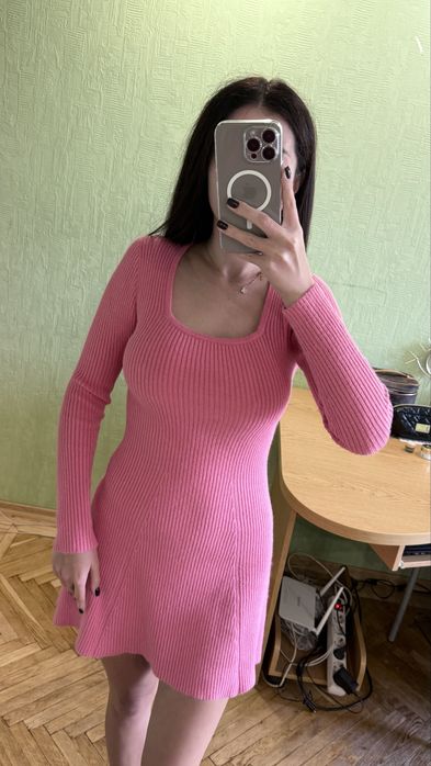 Тепле Рожеве плаття S