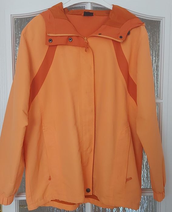 Kurtka sportowa  rozmiar M