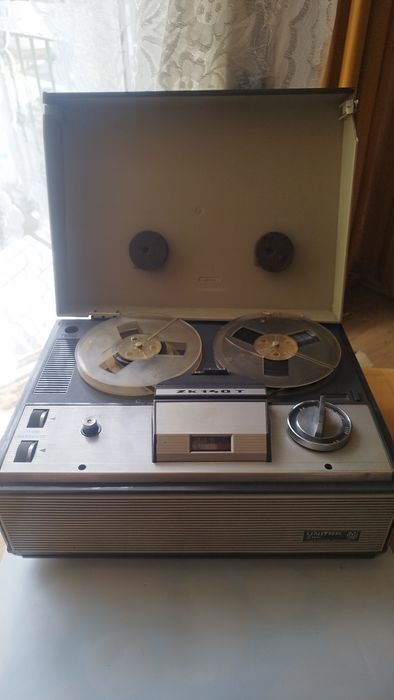 Magnetofon szpulowy UNITRA  ZK 140 T