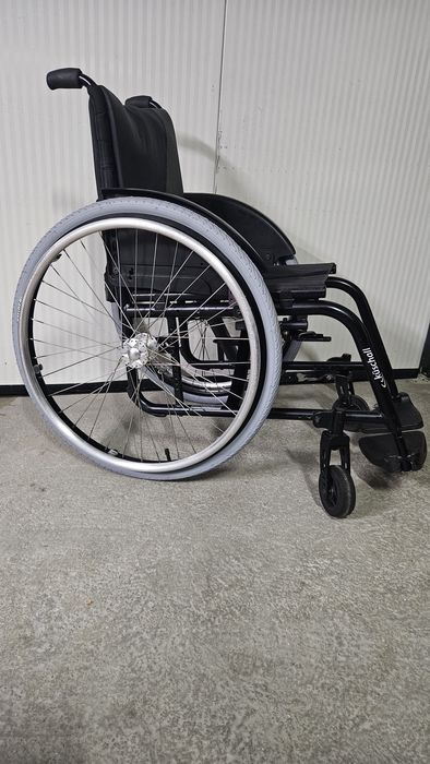 Cadeira de rodas kuschall ultra leve
