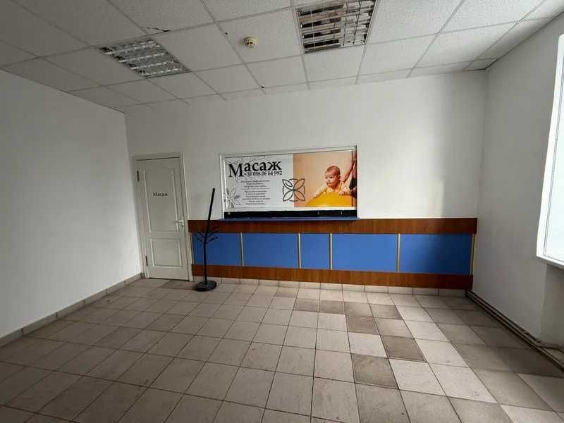 ОРЕНДА – приміщення 1-го поверху площею 50,60 м²  смт. Товсте