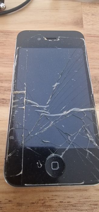 Iphone 4s preto 8gb