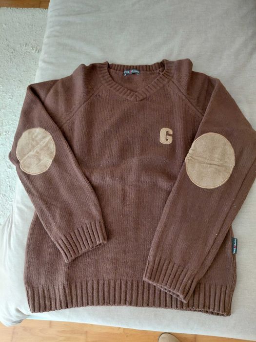 Pullover castanho de lã